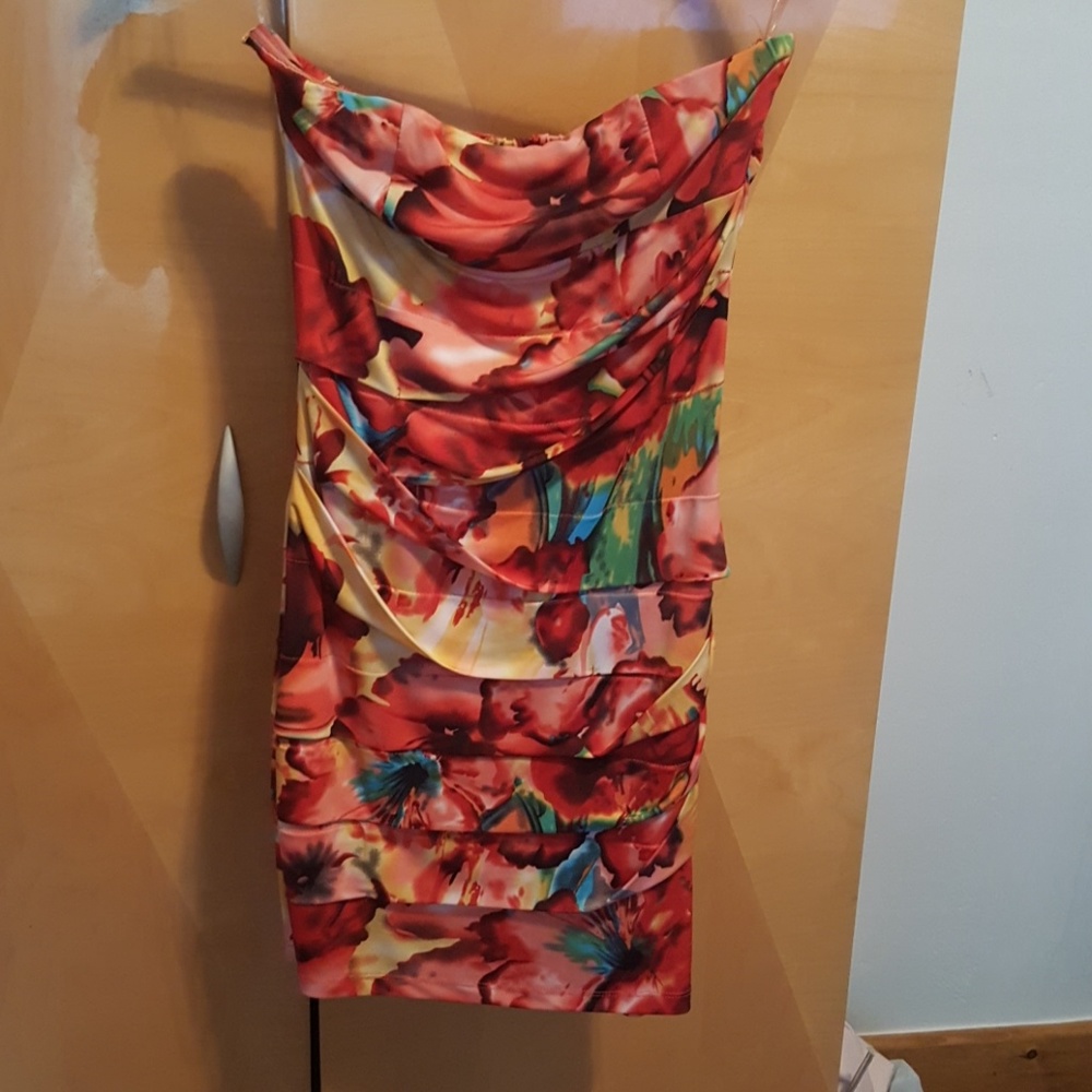 Strapless foral dress